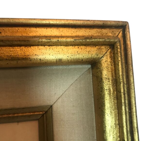 Gold Leaf Wood Wall Mount Art Frame With Linen Insert 14" x 16" - Picture 3 of 7